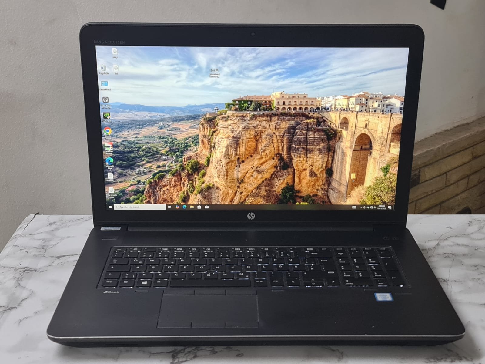 HP ZBOOK 17 G3 I7 HQ-hdd 512 ssd – ram 16g ddr4- NVIDIA M3000M اقوي لابتوب استيراد ورك استيشن حتي الان