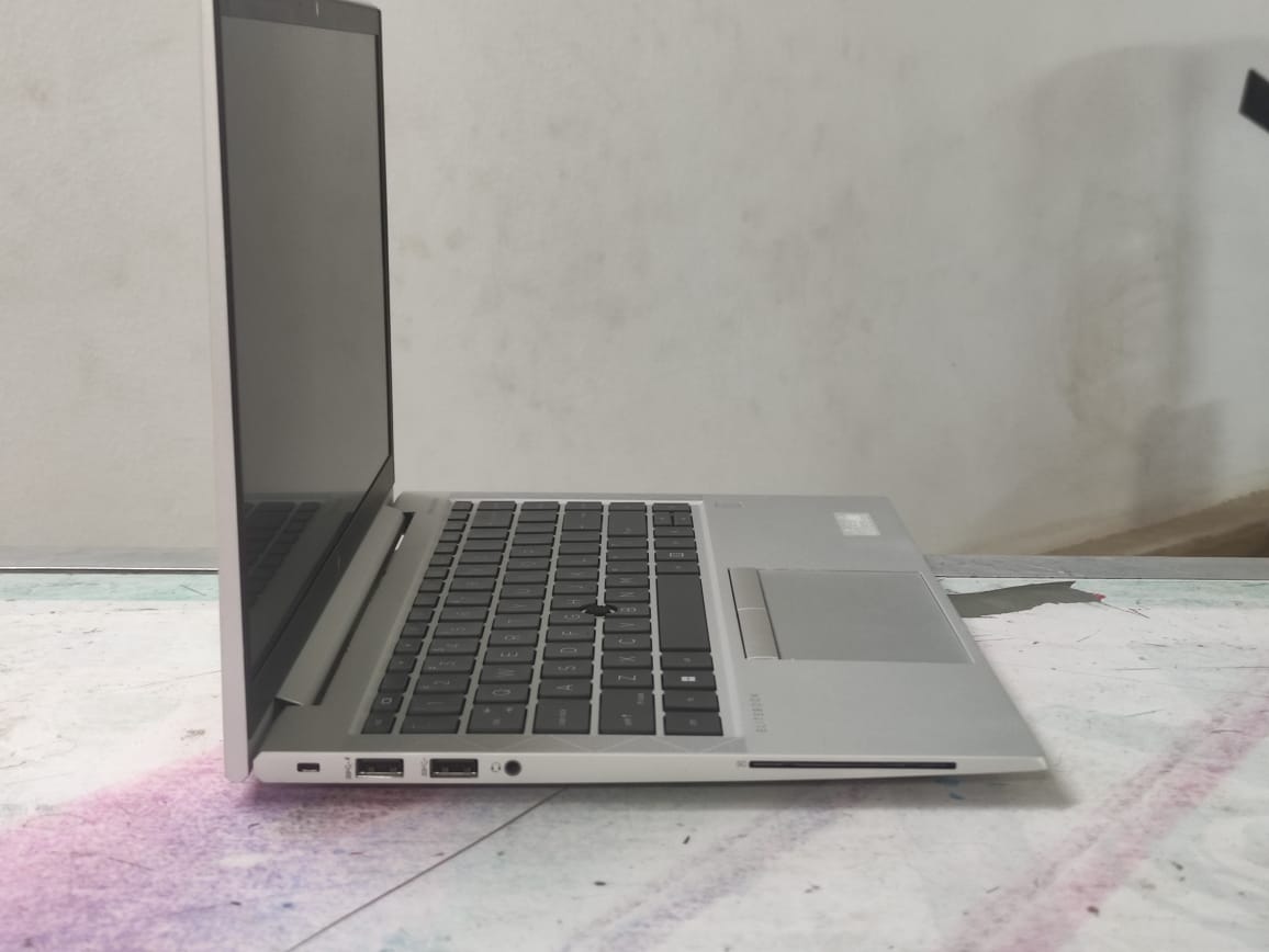 HP EliteBook 845 G8 AMD Ryzen 5 PRO 5650U – Ram 16G – SSD 256G