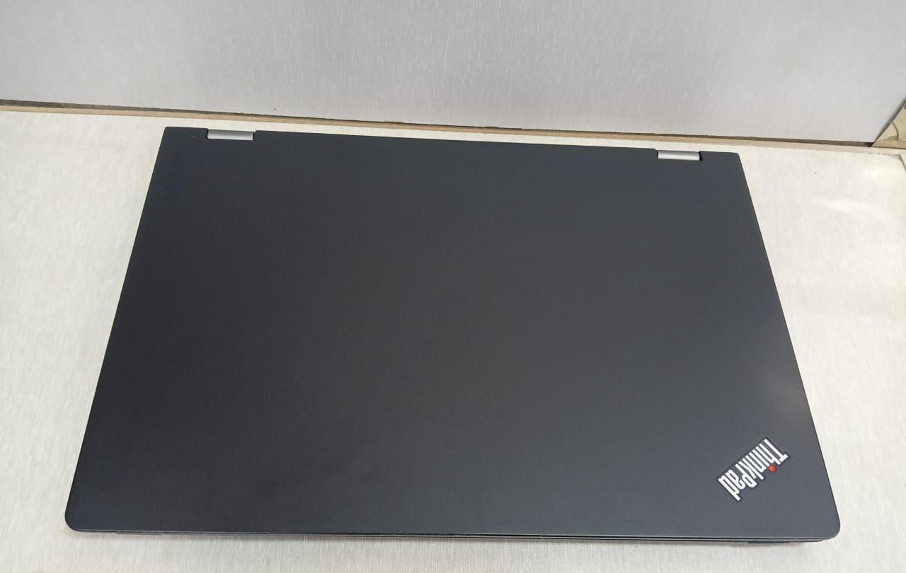 Lenovo Thinkpad yoga X360 - 8