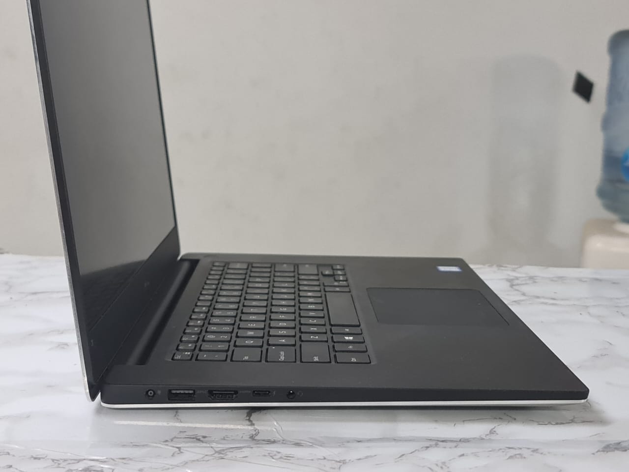 Dell Precision 5530 CORE I7 8850H منتهي القوة مع منتهي الرقة (انطلق الي الجيل الثامن)
