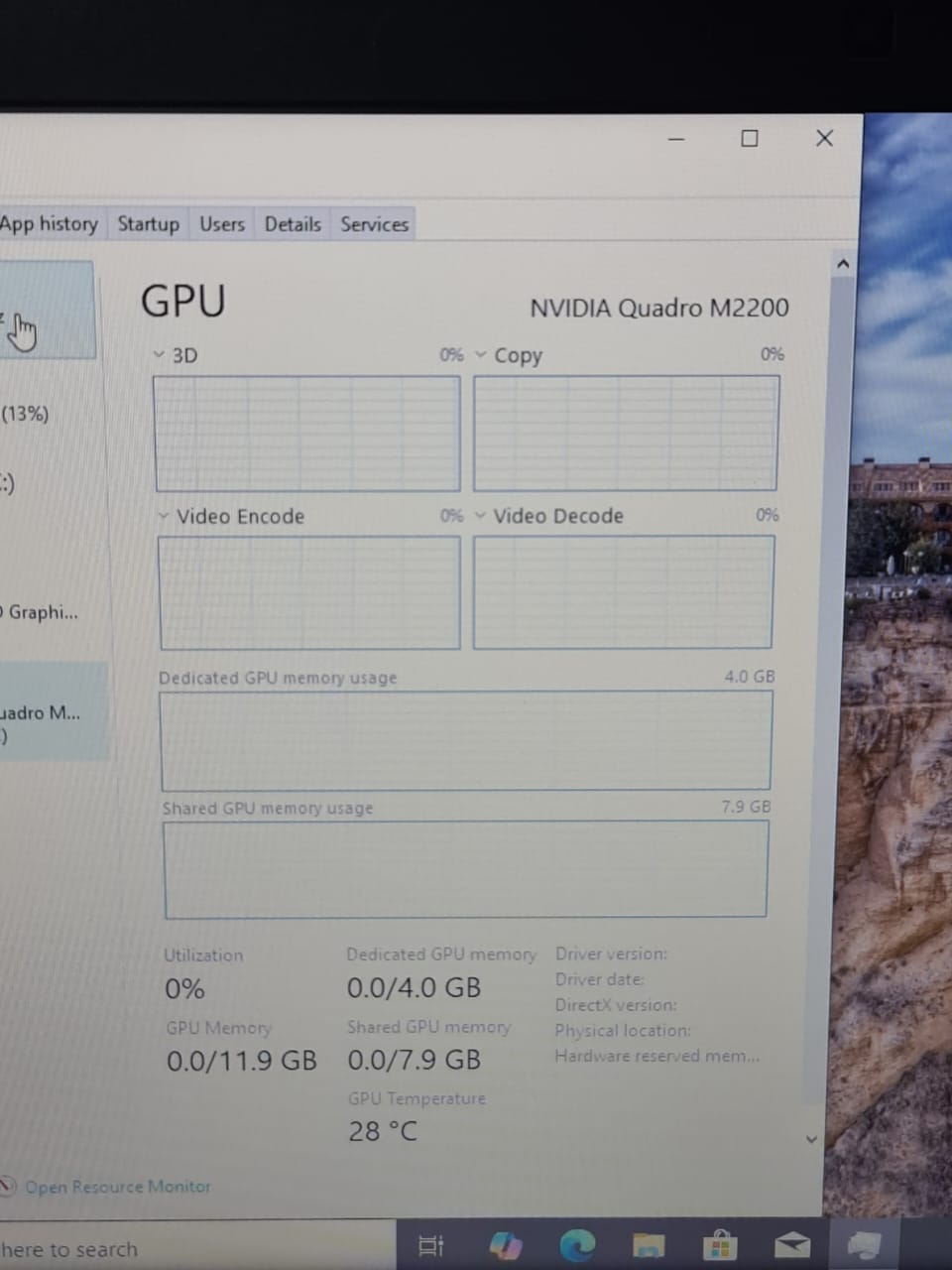 Dell Precision 7520 Core I7 6820HQ RAM 16GB – SSD 512GB – NIVIDIA 4G وحش الالعاب ( بيس 21 – فيفا 21 ) وبرامج ادوبي